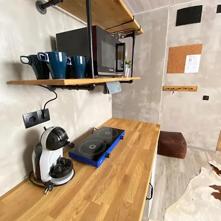 Insomnia With Private Patio *