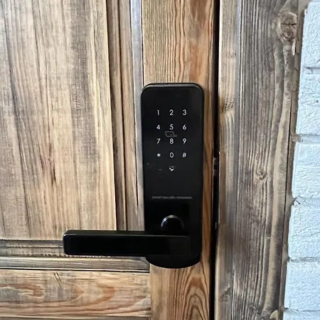 Insomnia With Private Patio *