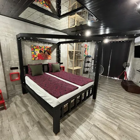 شقة Insomnia With Private Patio لقنت