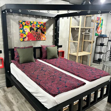 شقة Insomnia With Private Patio لقنت